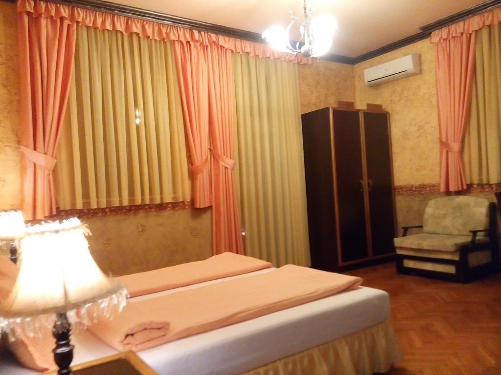 Guesthouse Petra Veliko Tărnovo Exteriör bild
