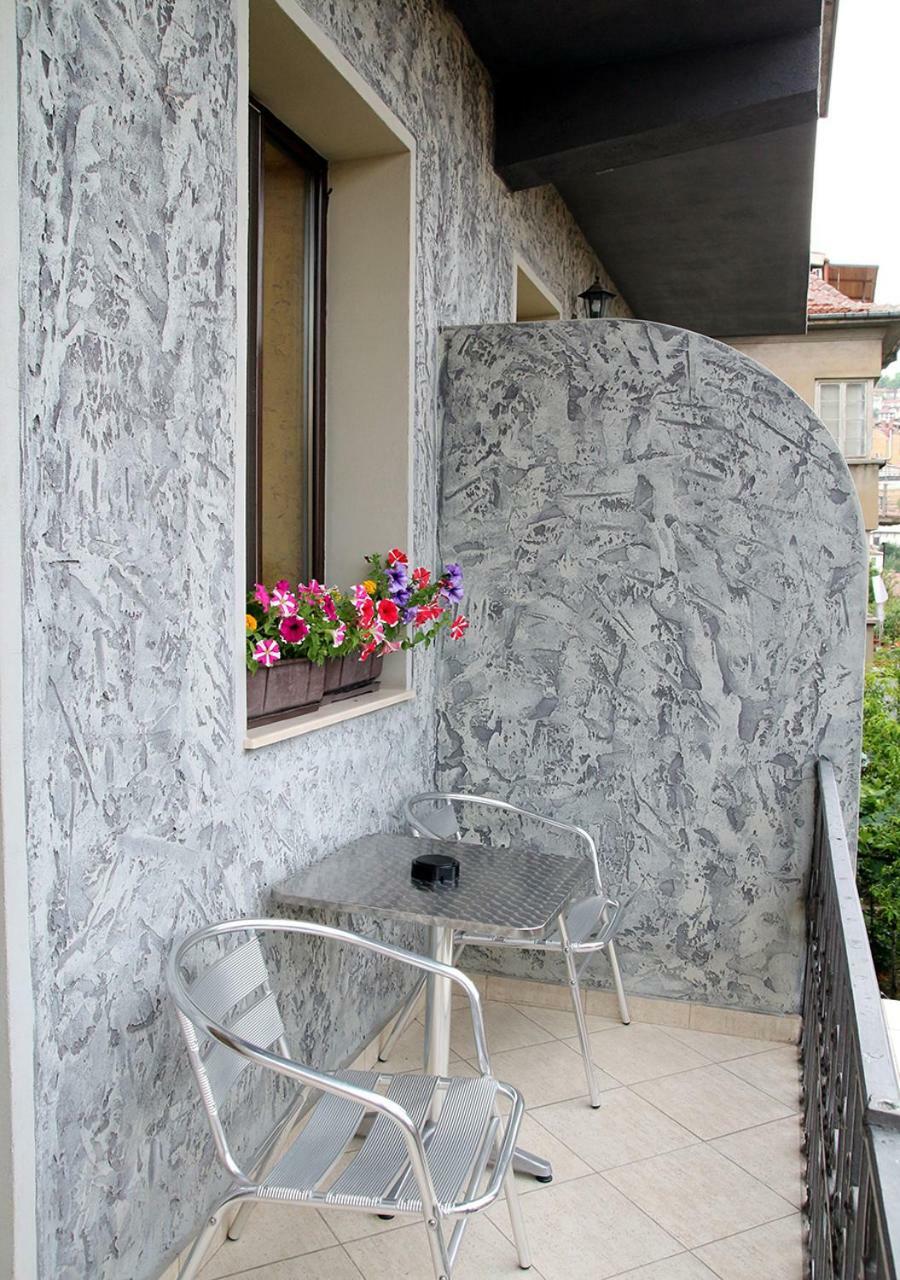 Guesthouse Petra Veliko Tărnovo Exteriör bild